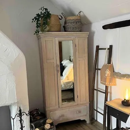 The Nest Quaint Luxury Getaway Holiday home *