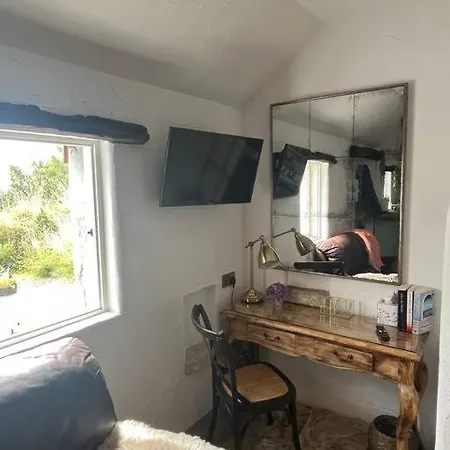 The Nest Quaint Luxury Getaway Holiday home Carrickmacross