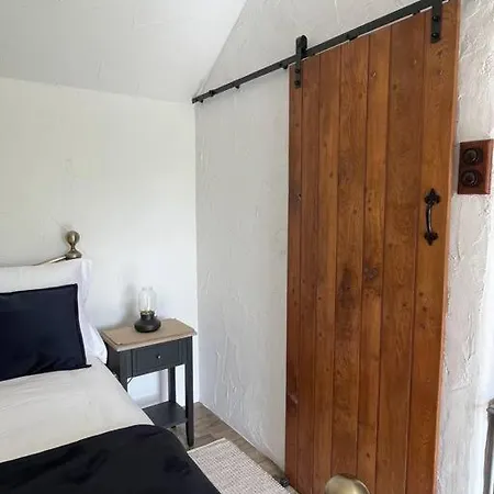 The Nest Quaint Luxury Getaway Holiday home Carrickmacross